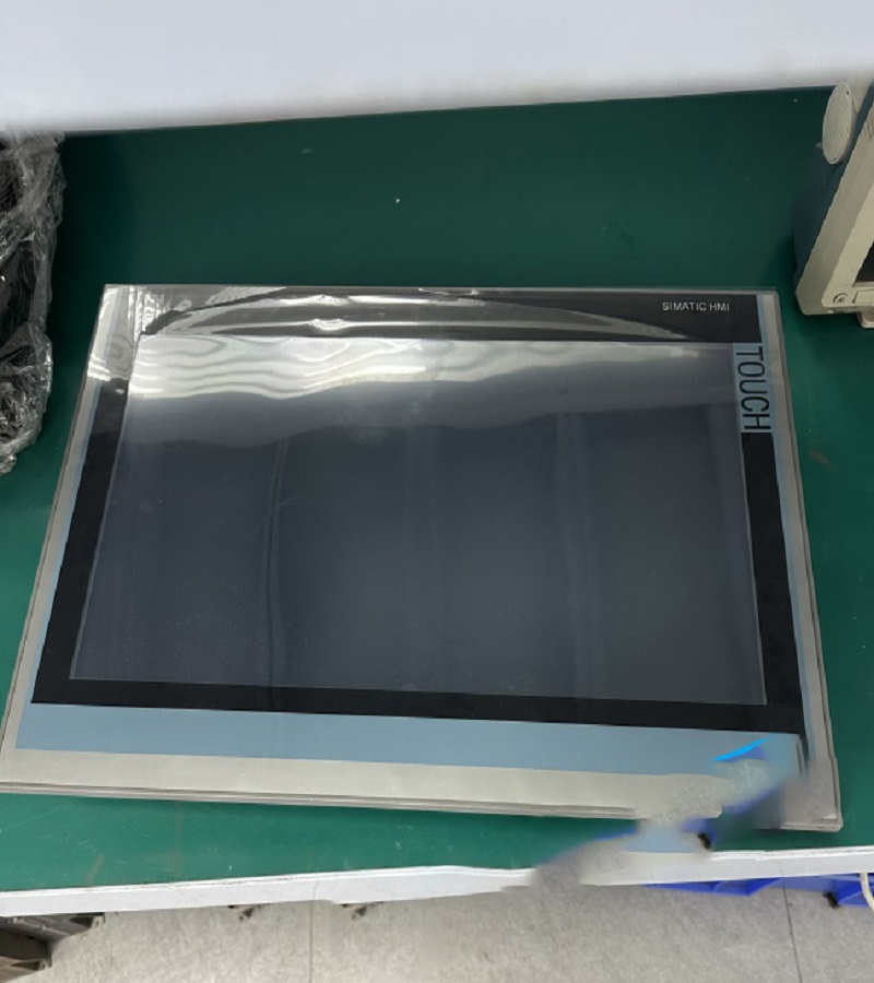 北京 西門子觸摸屏 TP2200 上電燒保險(xiǎn)故障 畫面無(wú)法切換故障 通電后反復(fù)閃屏不開(kāi)機(jī)故障 局部區(qū)域無(wú)響應(yīng)故障維修 快修   